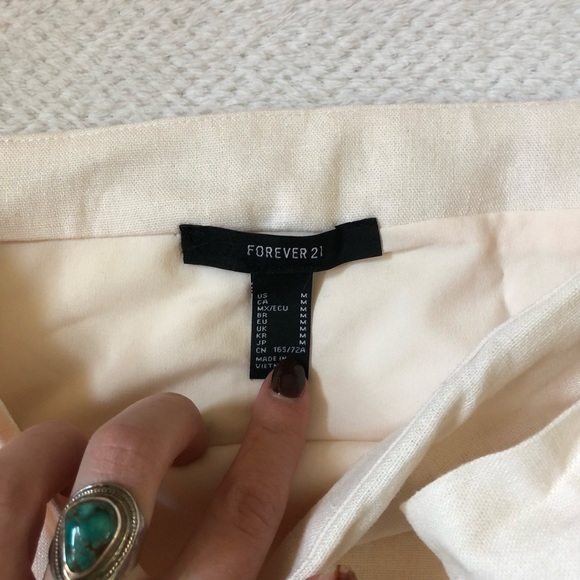 NWT Cream tie up skirt - Picture 4 of 5